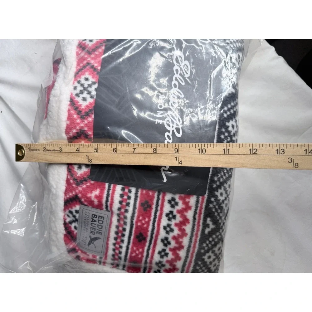 New Eddie Bauer Fair Isle Ultra Sherpa Throw Blanket 50X60 Red White Blue