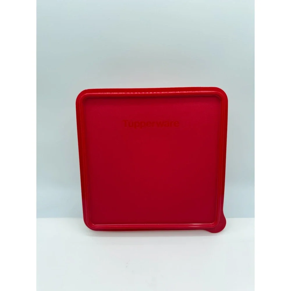 Tupperware kitchen states store