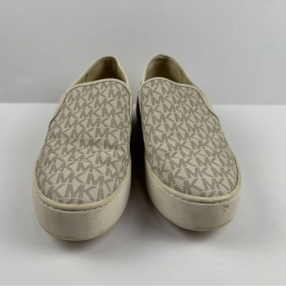 Michael Kors Keaton signature logo slip on size 9.5