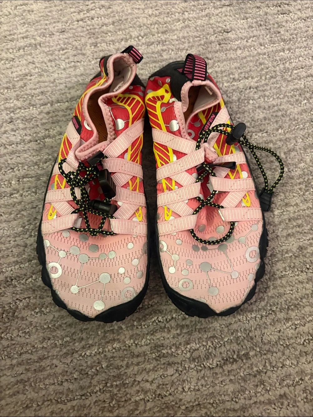 water shoes -
