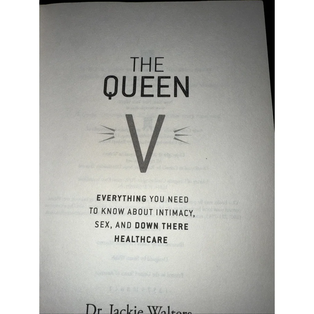 The Queen V ‎ By Dr Jackie Walters  Hardback  5030