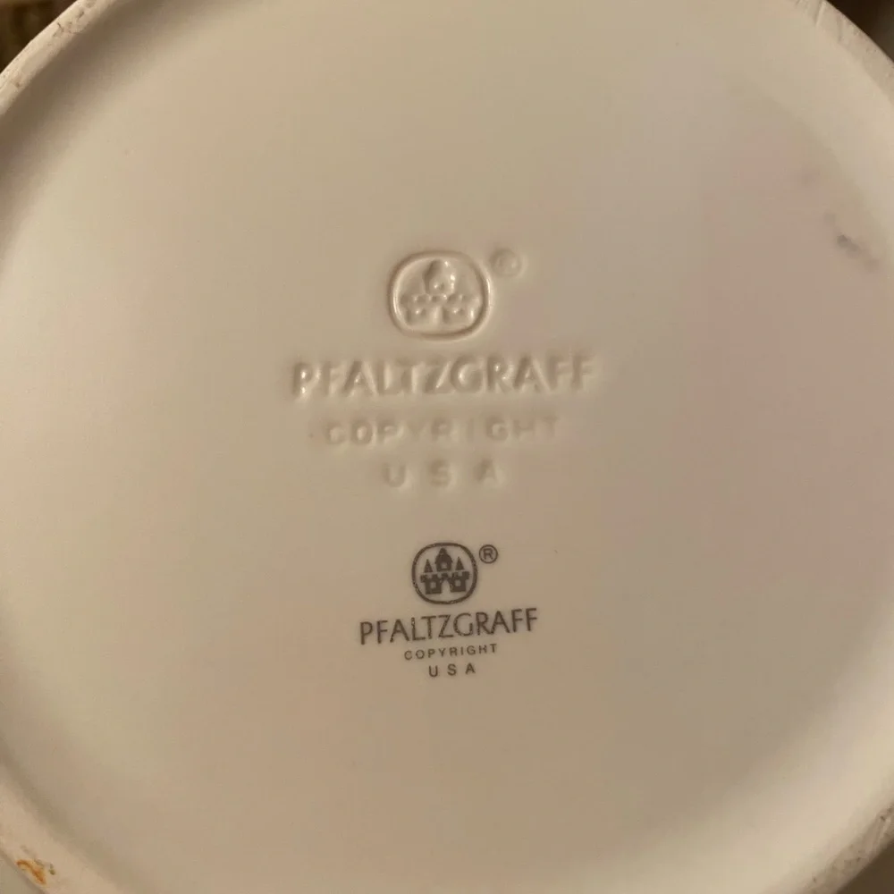 Pfaltzgraff vtg tea