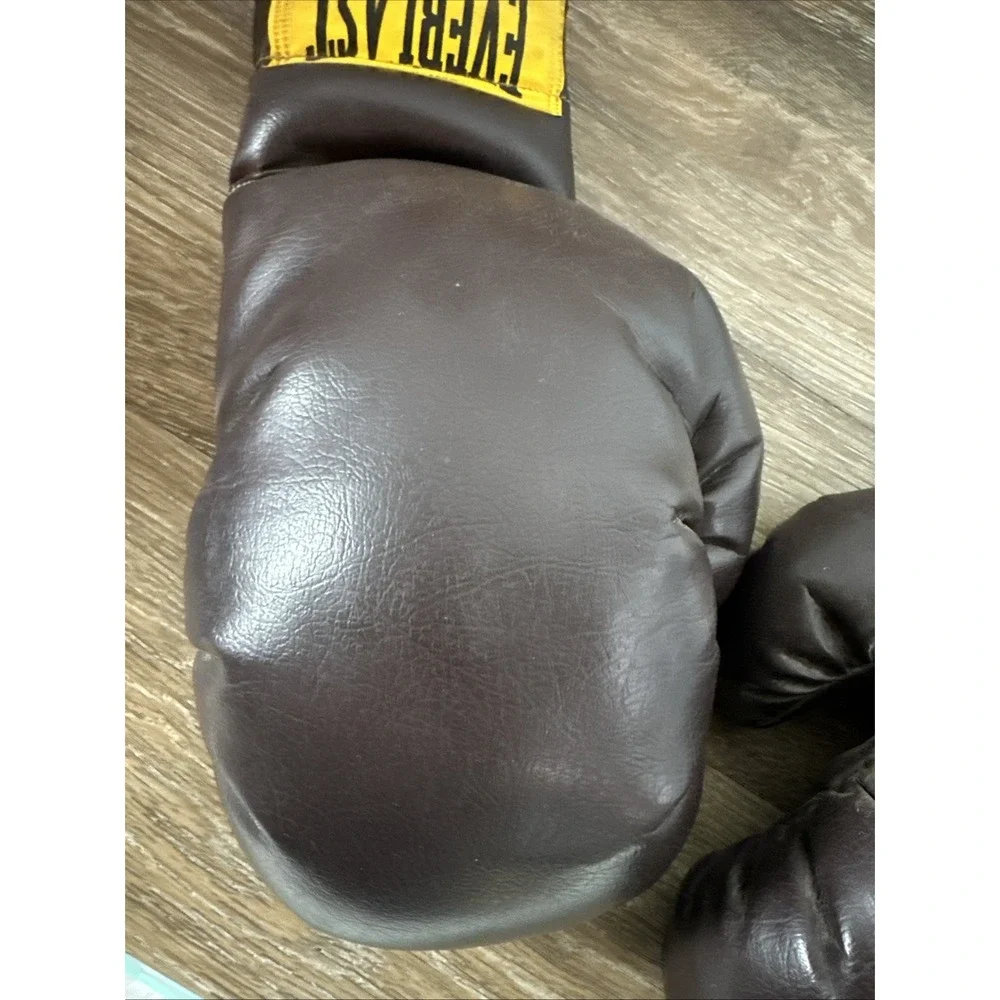 Everlast vintage leather