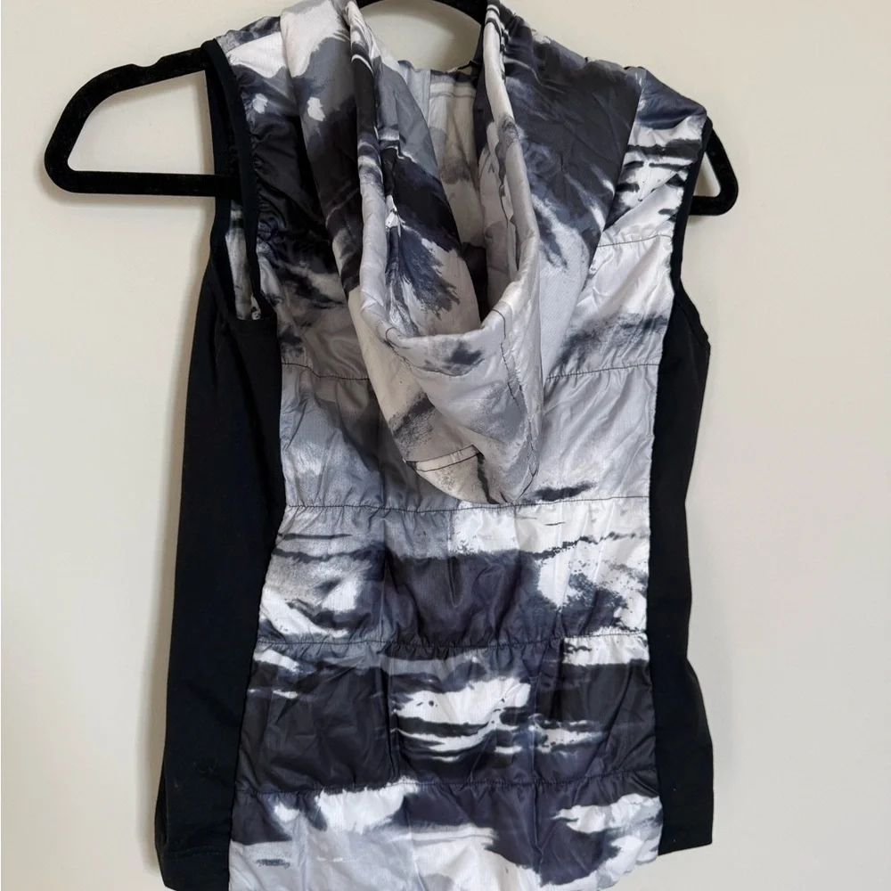 Zella girl athletic