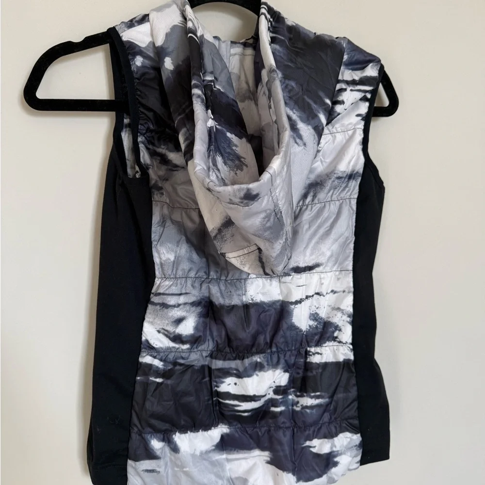 Zella girl athletic