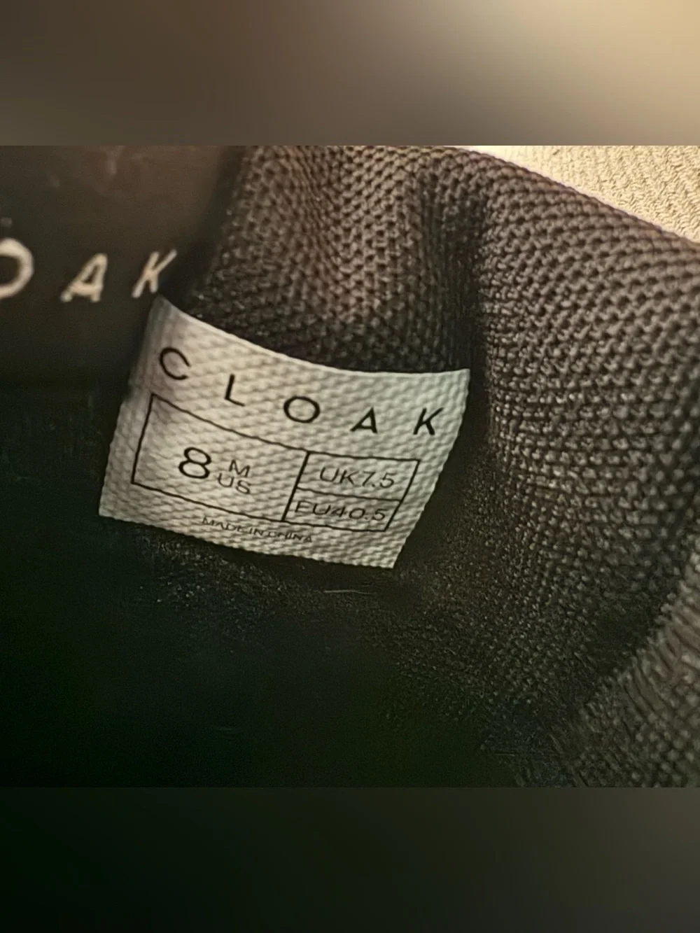 Cloak Unisex Black Quilted Slippers, men’s size 8, women’s size 9