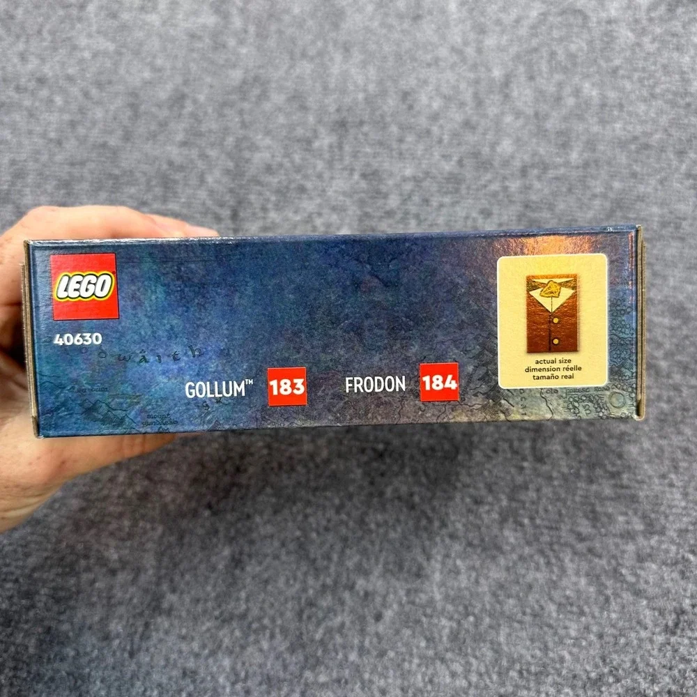 LEGO 40630 BrickHeadz Lord of the Rings Frodo & Gollum 10+ 184 pcs - Retired‎