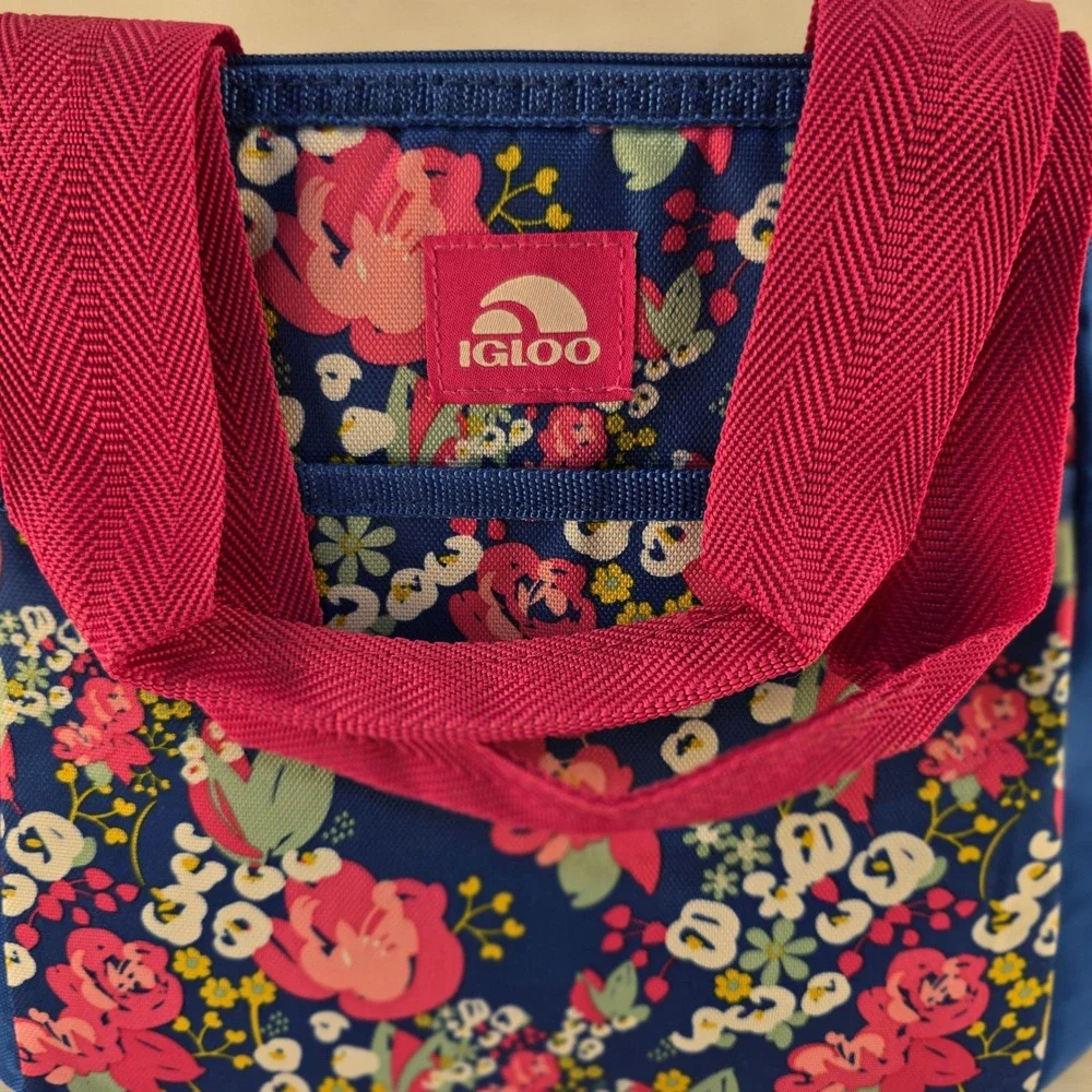 Igloo Floral Insulated Lunch Tote Bag Blue Pink 00161823 Small Cooler Bag