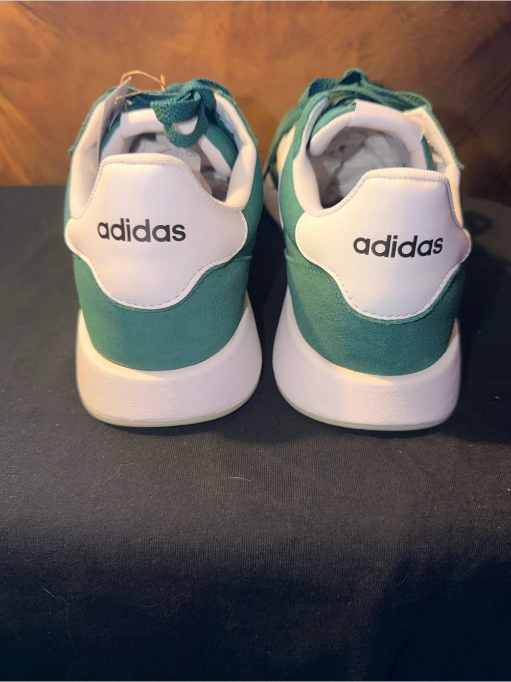 adidas lightweight casual