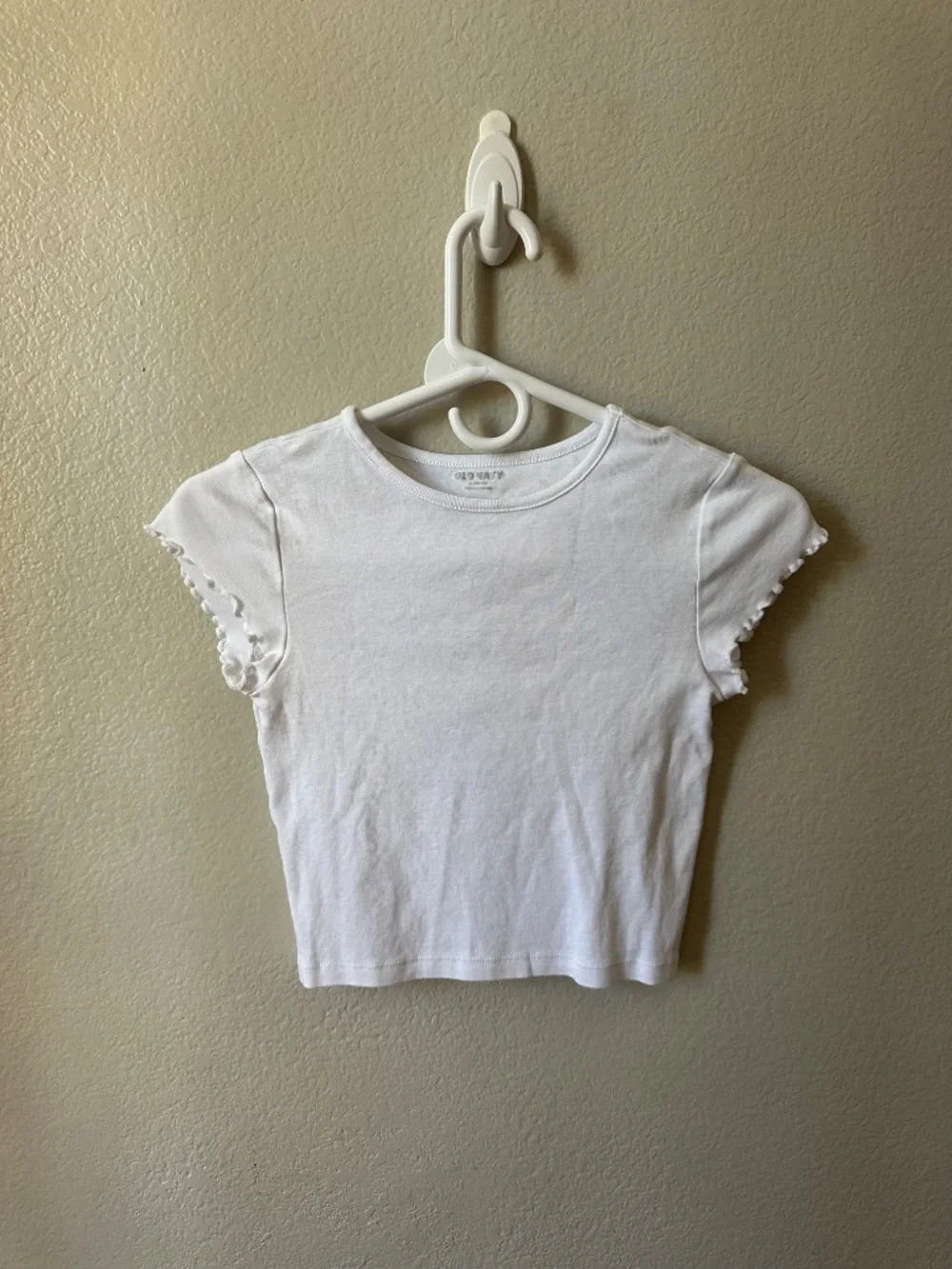 Old Navy girl’s two