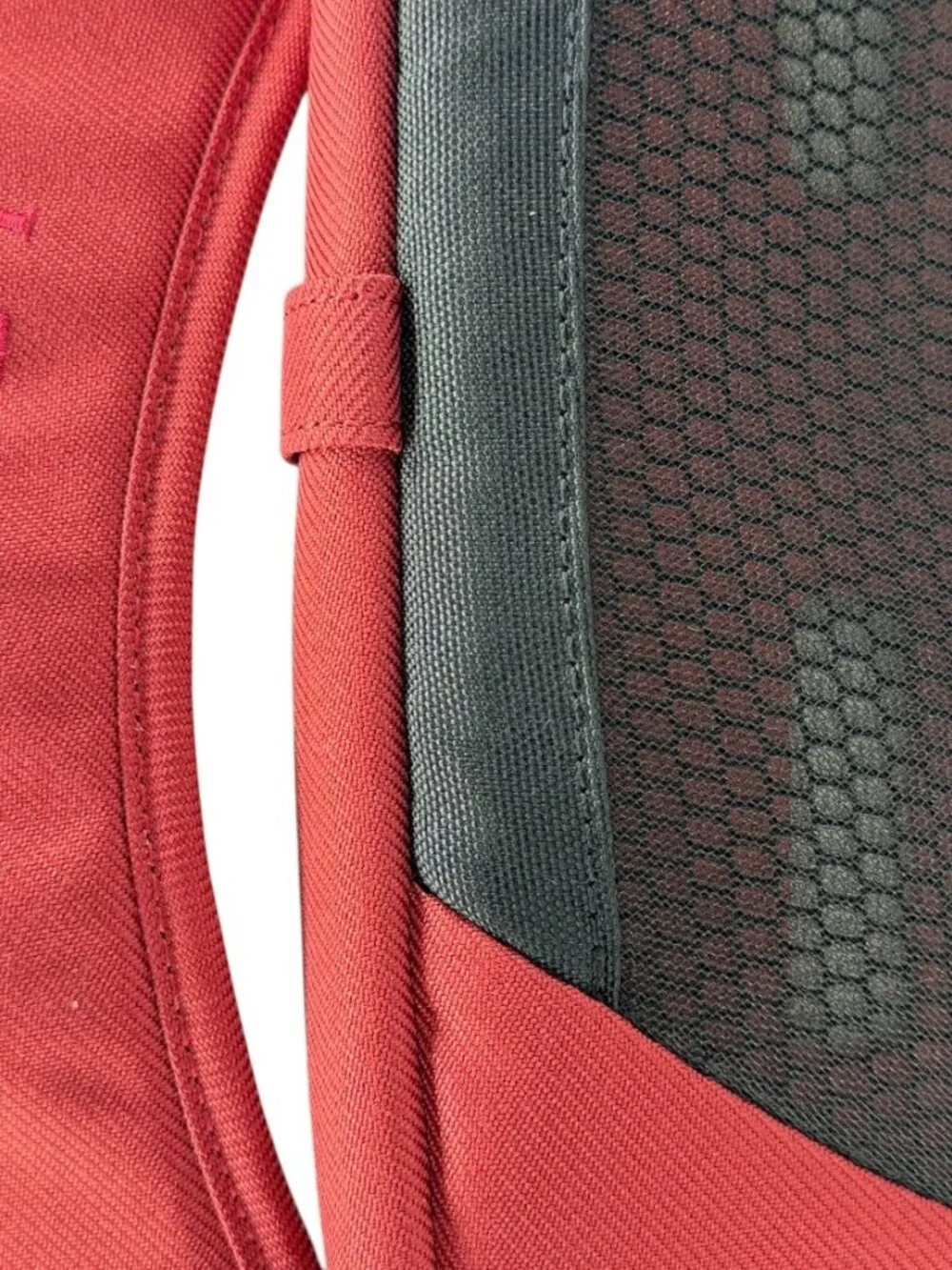 OSPREY padded shoulder