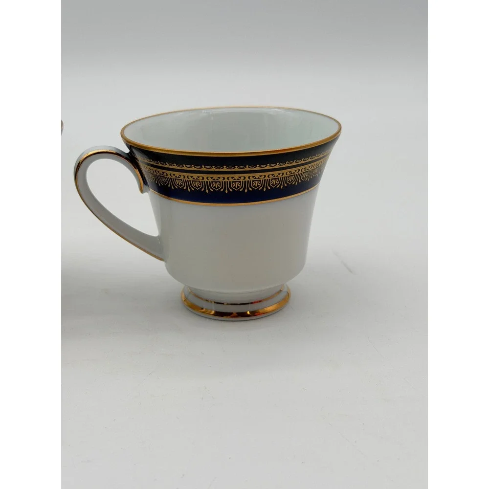 Noritake features traditional cup