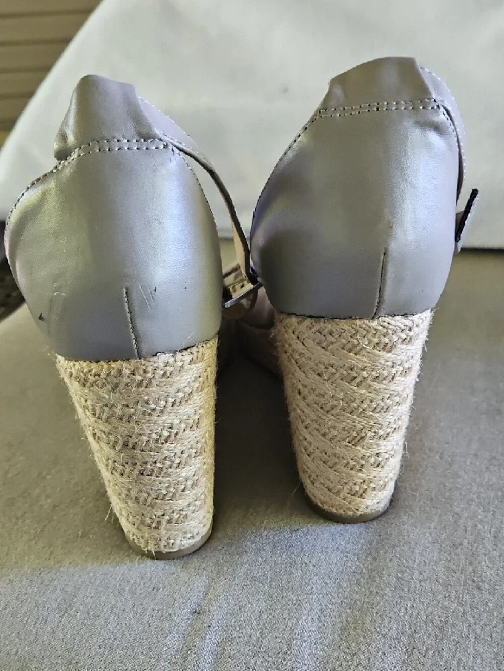 Big Buddha taupe open
