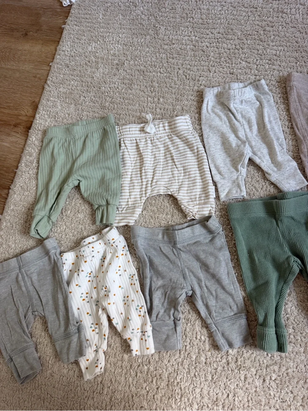 Carters soft newborn