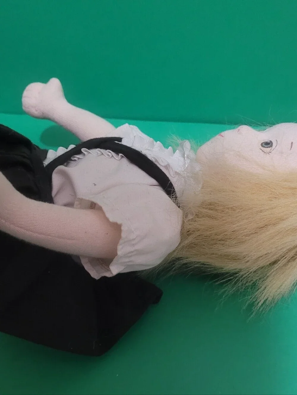Madame Alexander Vintage Eloise Doll 11