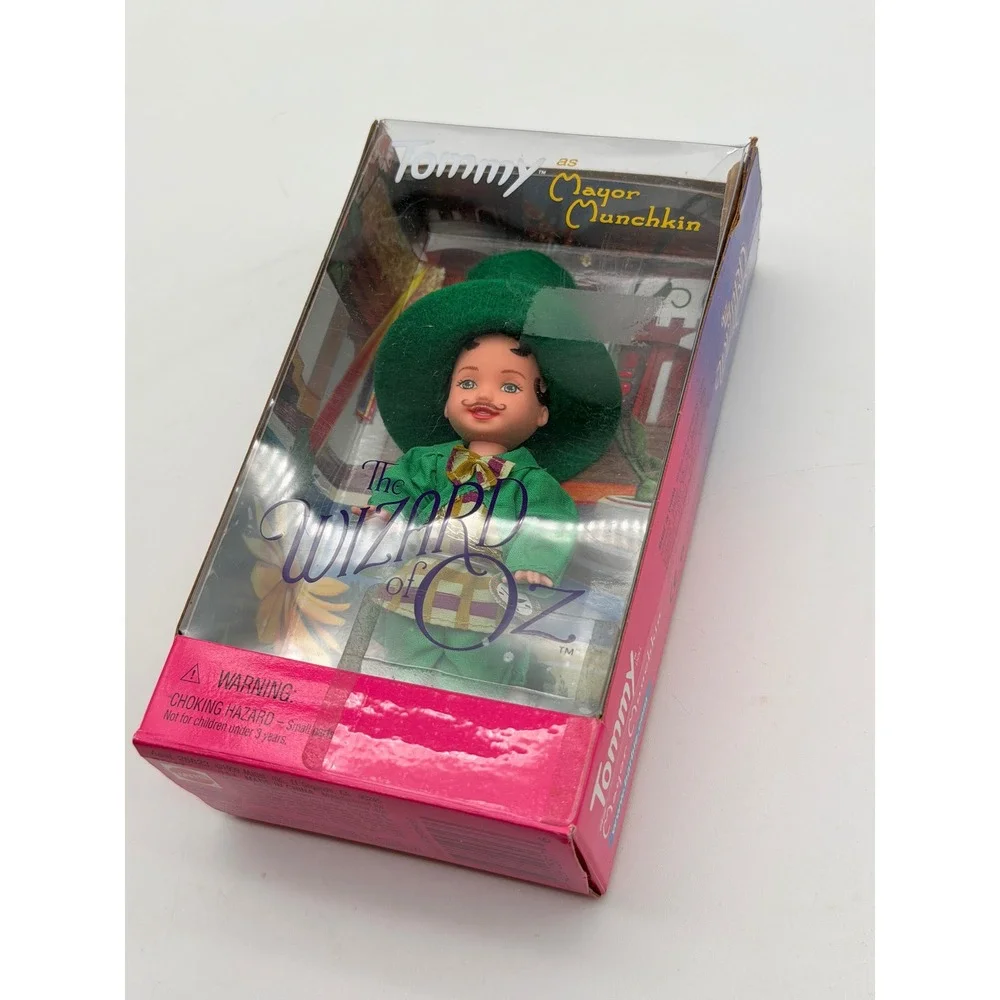 Mattel 1999 Wizard of Oz Tommy as Mayor Munchkin Doll 25817 New In Box
