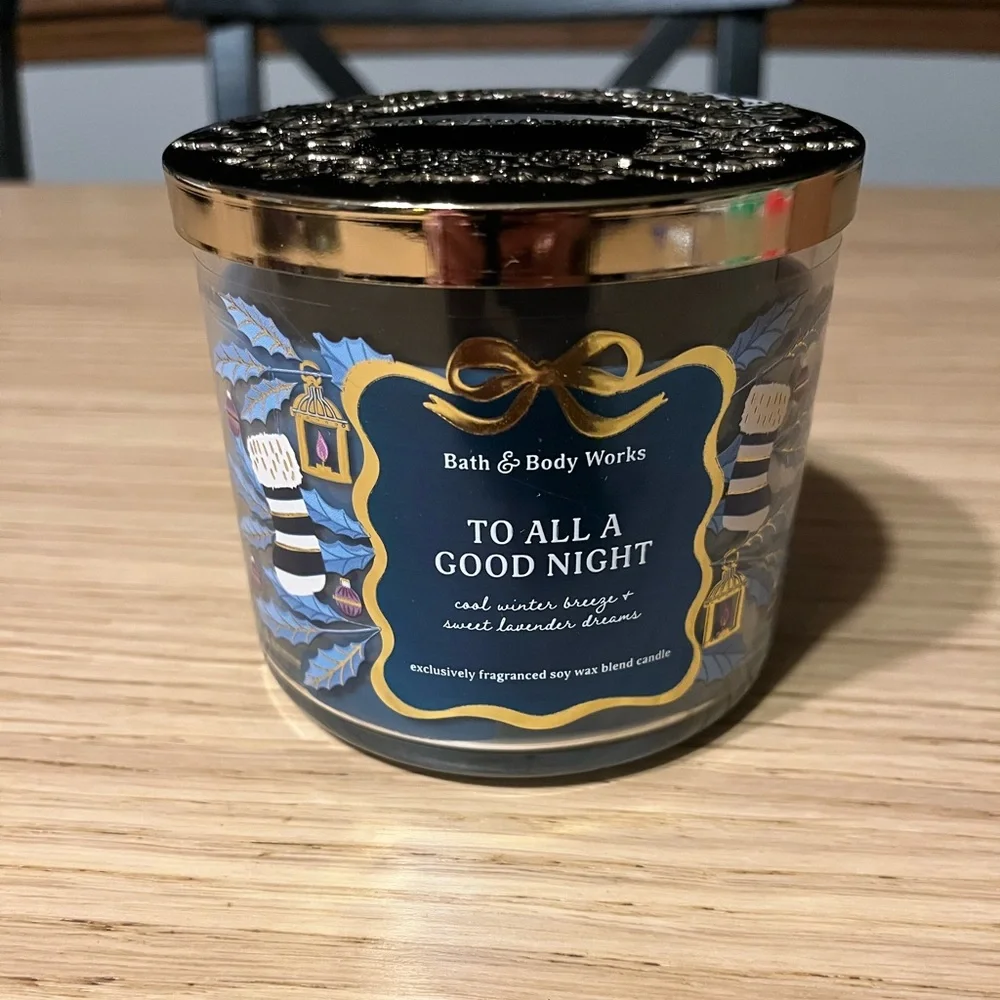 Bath & Body Works 3 Wick Candle. To All A Good Night.