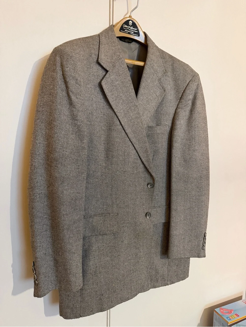 Lanier elegant men