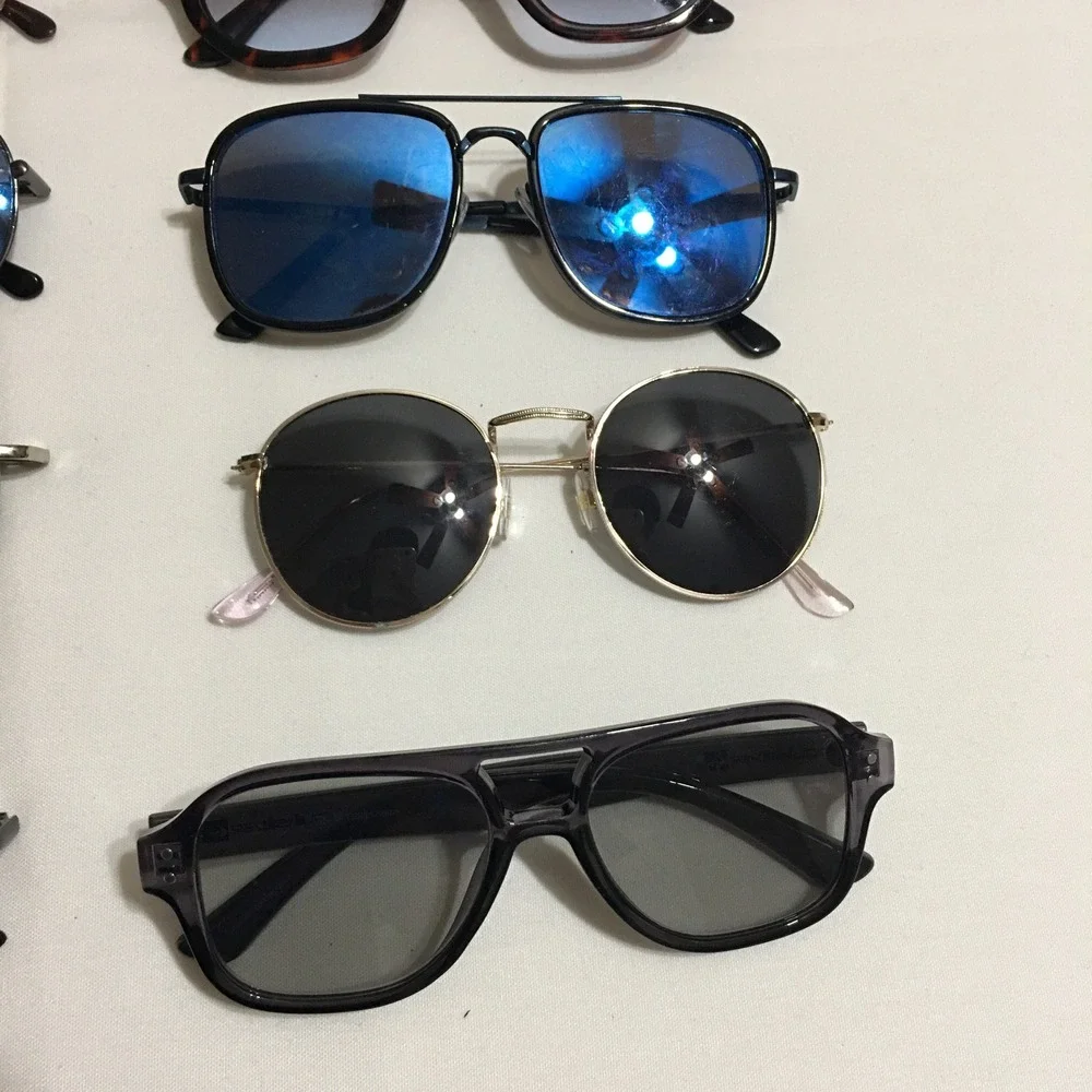 Mixed Brands lot 12