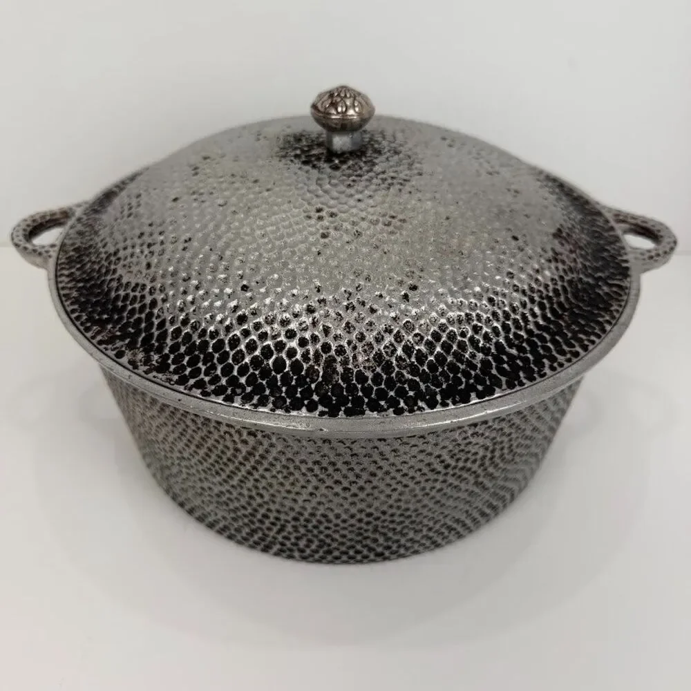 Vintage Hammered/Pebbled/Dimpled Aluminum Dutch Oven with Lid