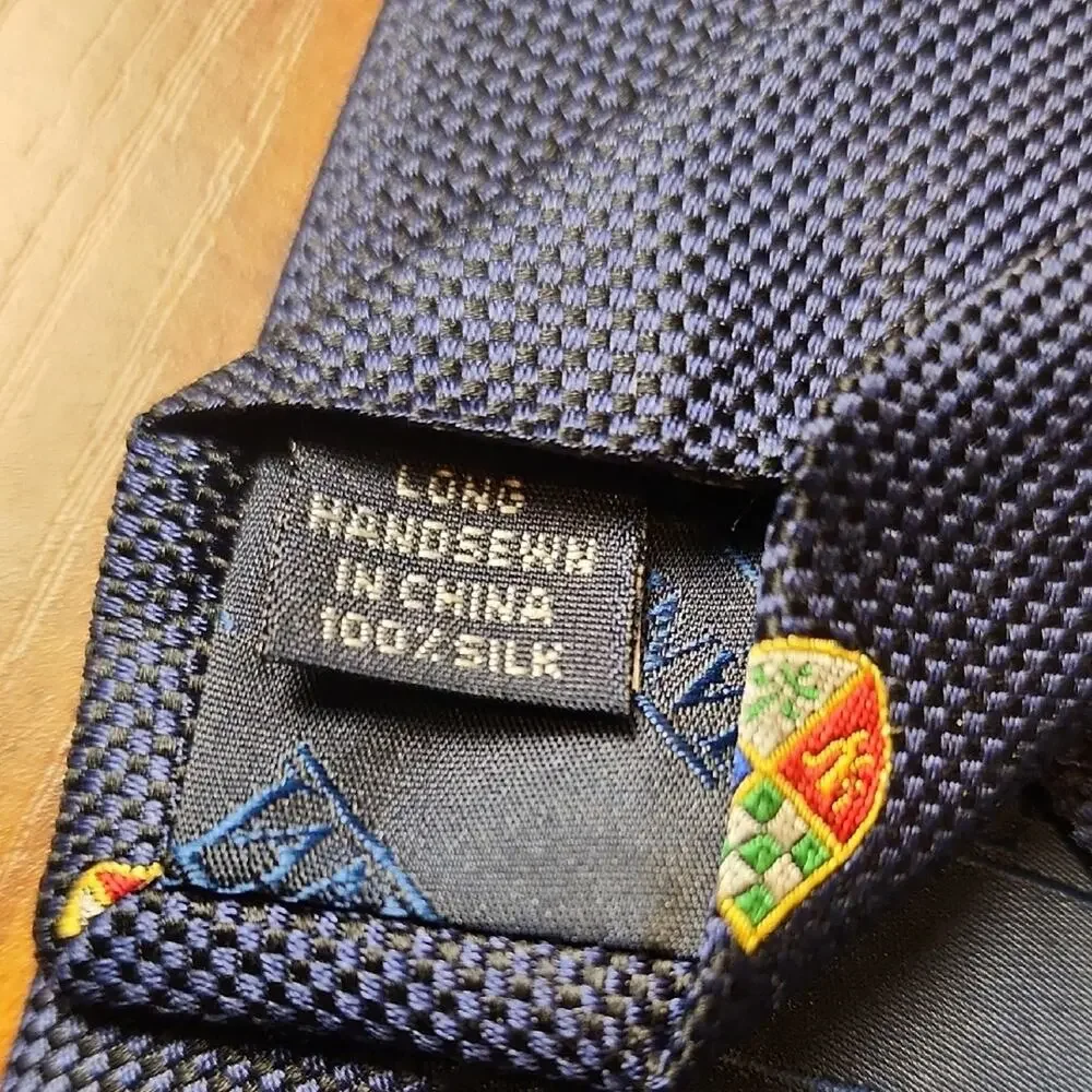 Lands End pattern tie length