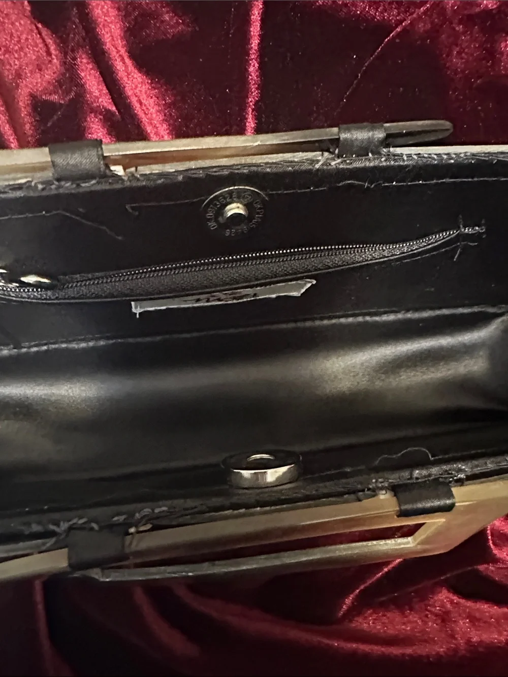 Vintage clutch glossy