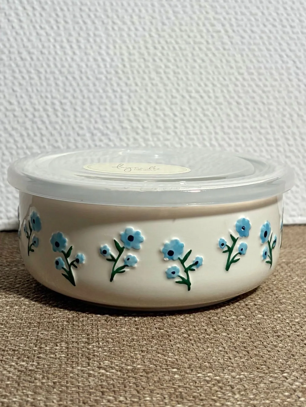Ceramic Bowl with Venting Lid - Blue & Navy Floral Motif Textured Flower Design