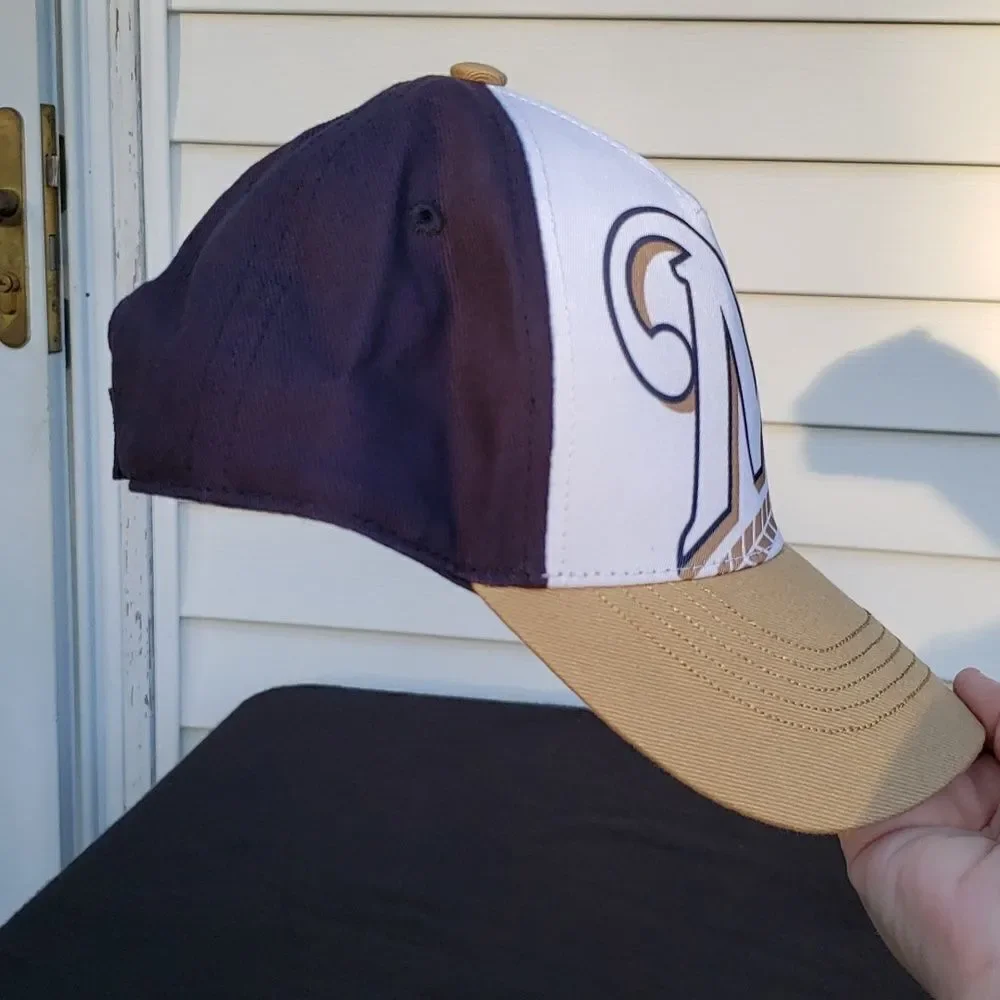 EUC Youth Size Milwaukee Brewers Baseball Cap Hat Velcro Back for Sizing