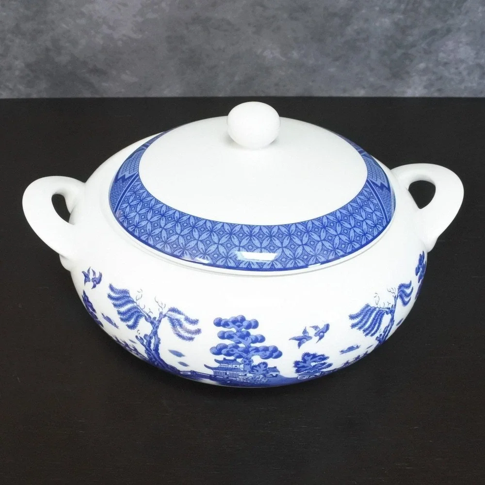 Vintage Royal Doulton Real Old Willow Covered Vegetable Dish