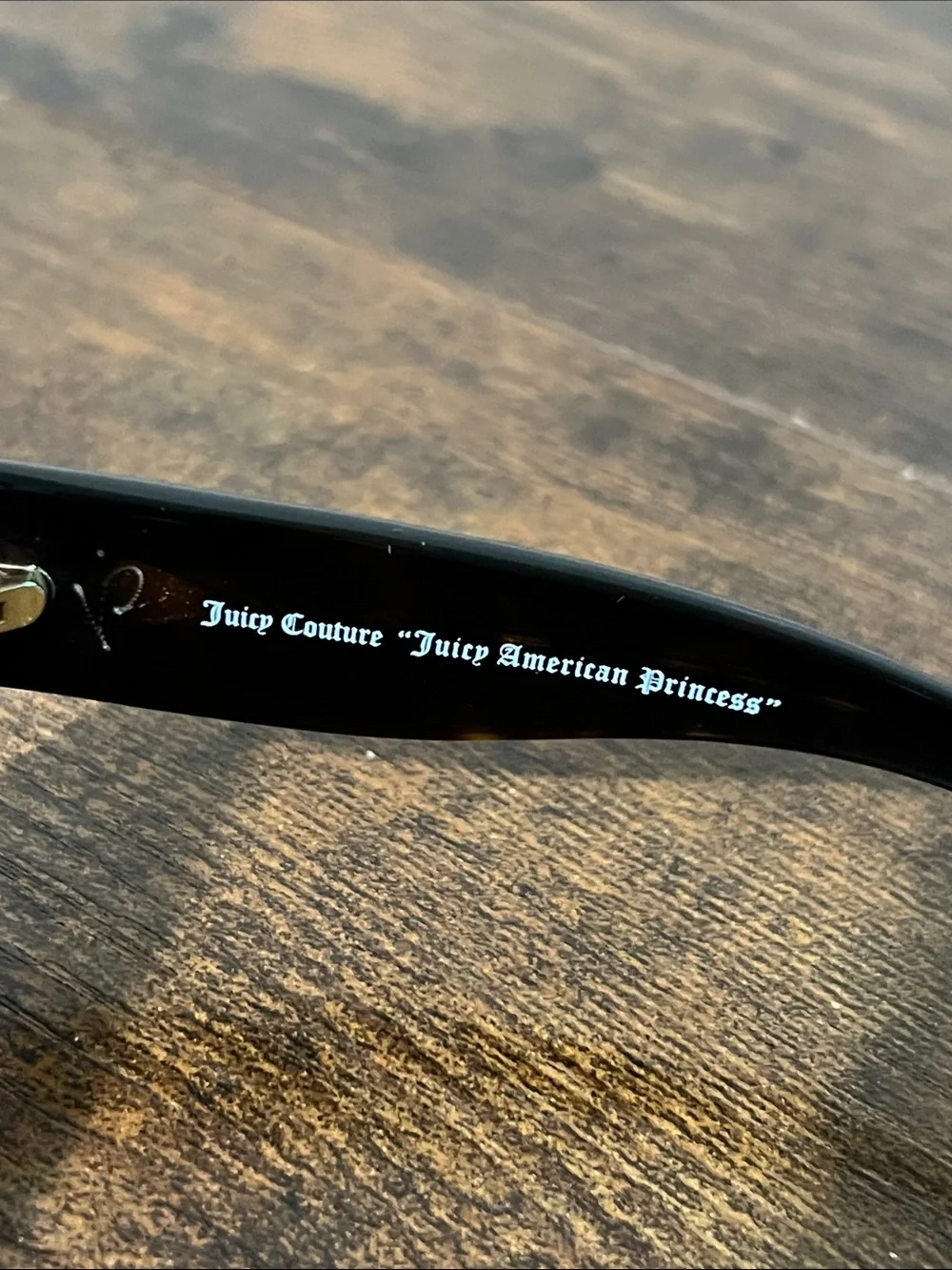 Juicy Couture Royals 0086 68[]16 /115 Brown Sunglasses with Gold Crest Accent