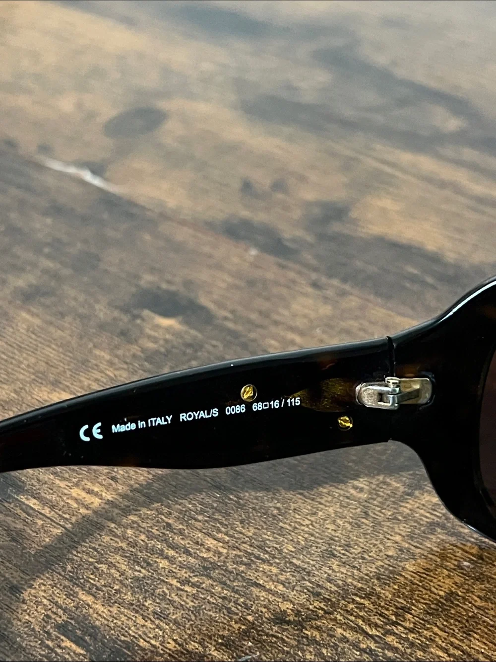 Juicy Couture Royals 0086 68[]16 /115 Brown Sunglasses with Gold Crest Accent