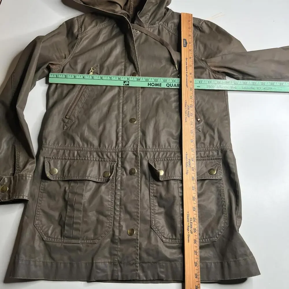 J. Crew brand crew