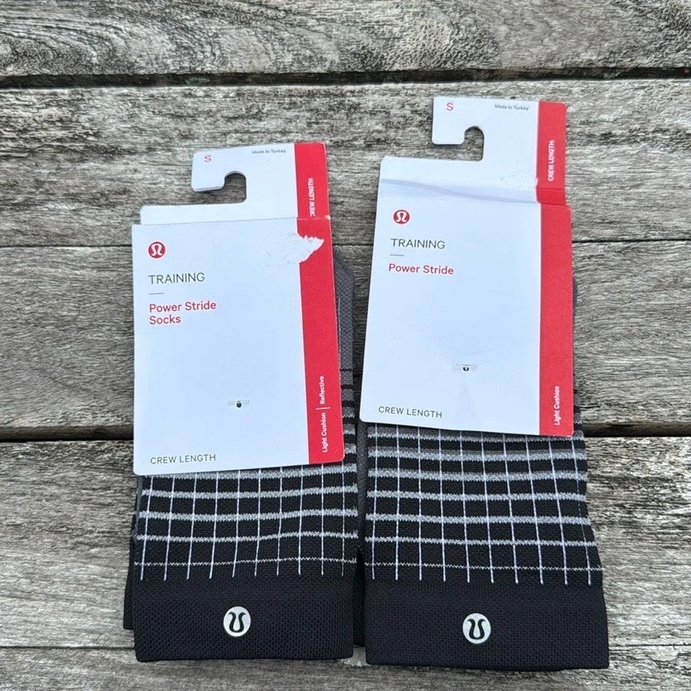 Bundle of 2 Lululemon Womens Power Stride‎ Crew Socks Reflective Size Small NWT