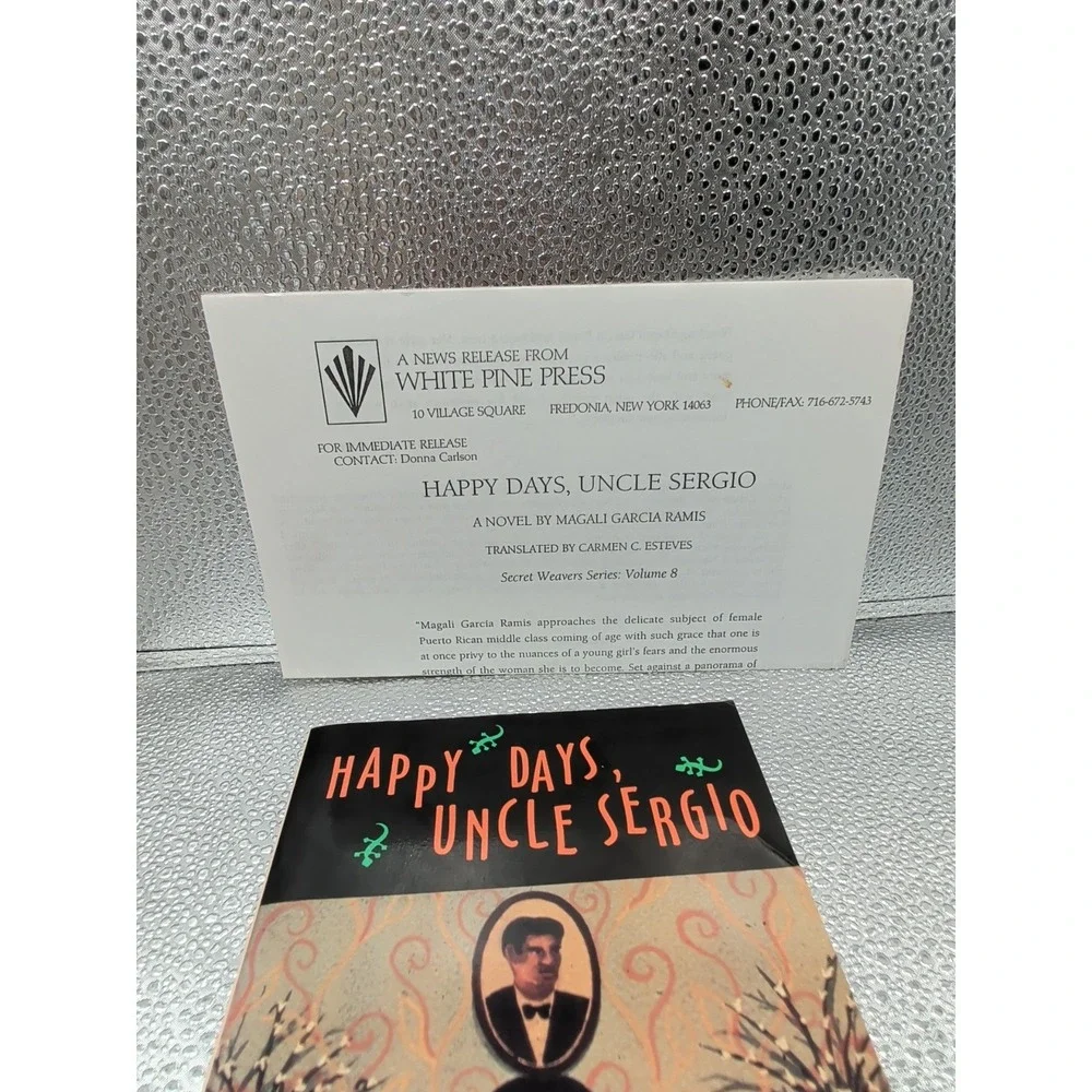 Happy Days,‎ Uncle Sergio (Secret Weavers Series)