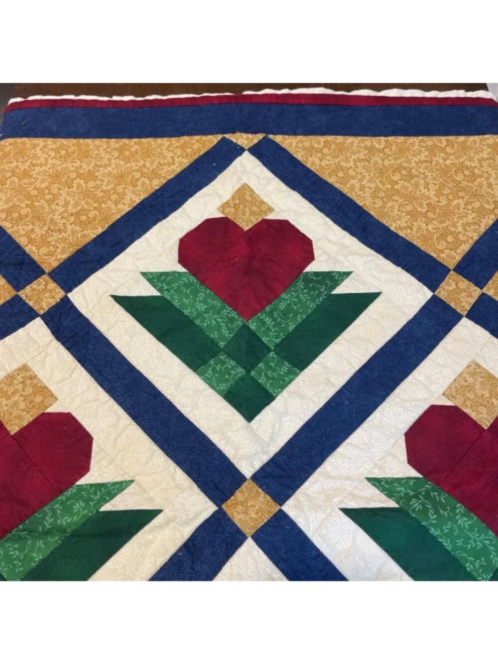 Handmade Quilted Heart Blossom‎ Hanging Tapestry Wall Quilt Folksy Country Style