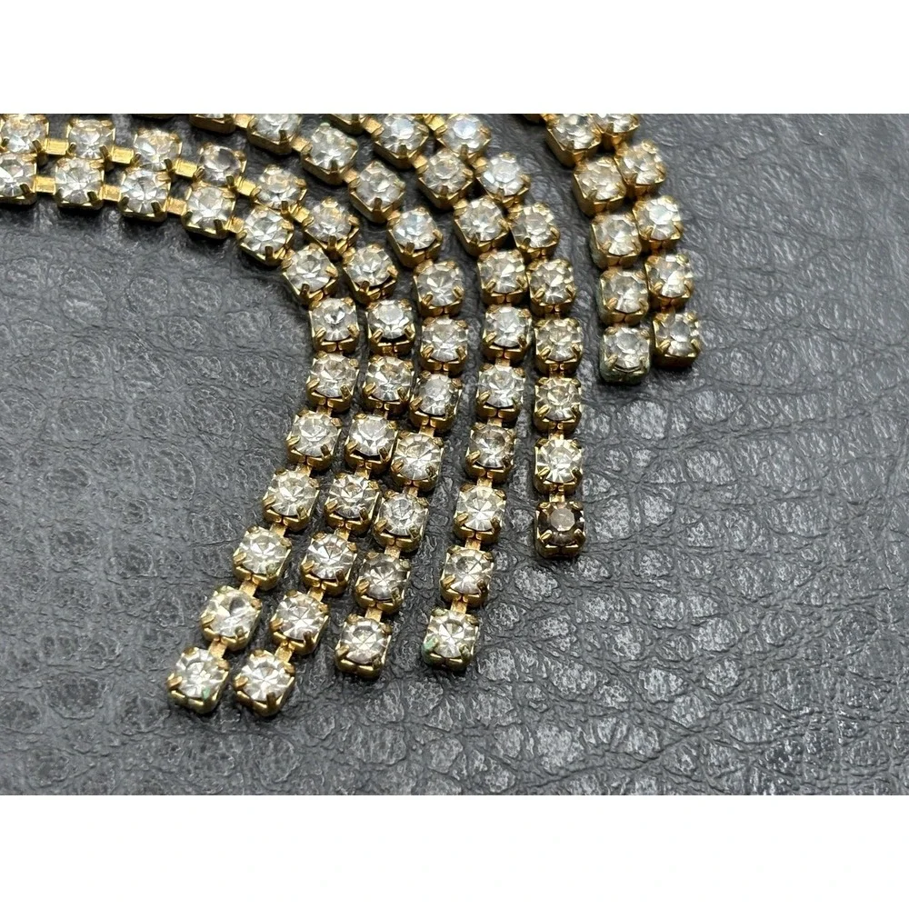 Vintage Rhinestone 4.5