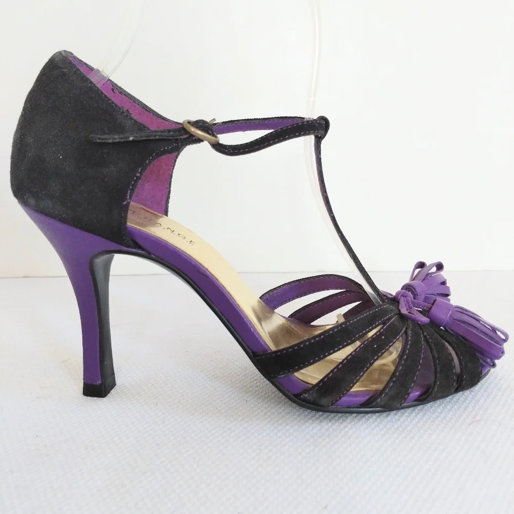 Exchange by Charles David Suede Strappy Sandals Size 7
