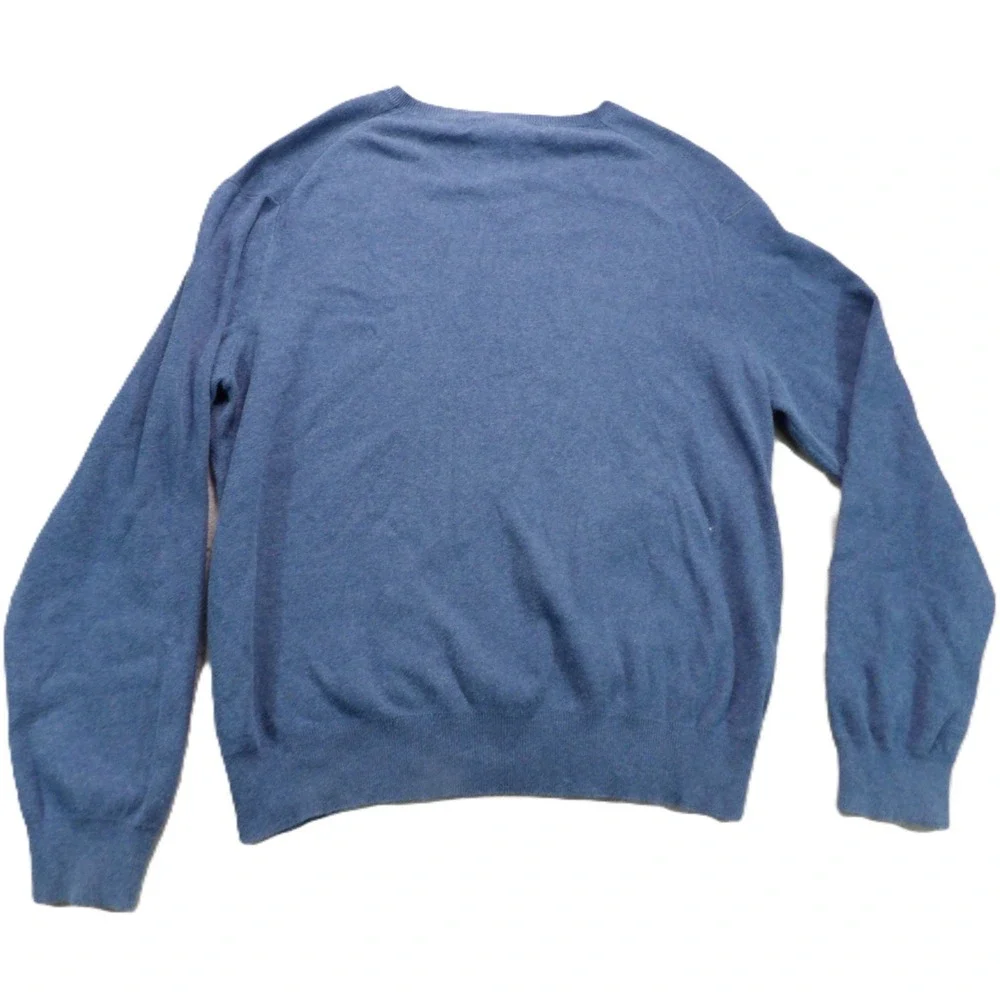 Polo Ralph Lauren lightweight exceptional neck