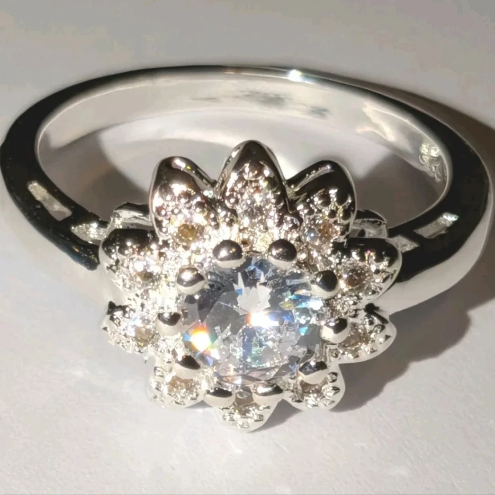 boutique this shimmering