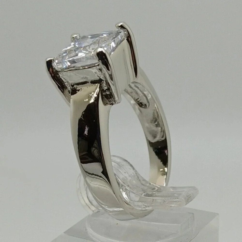 N/A princess cut