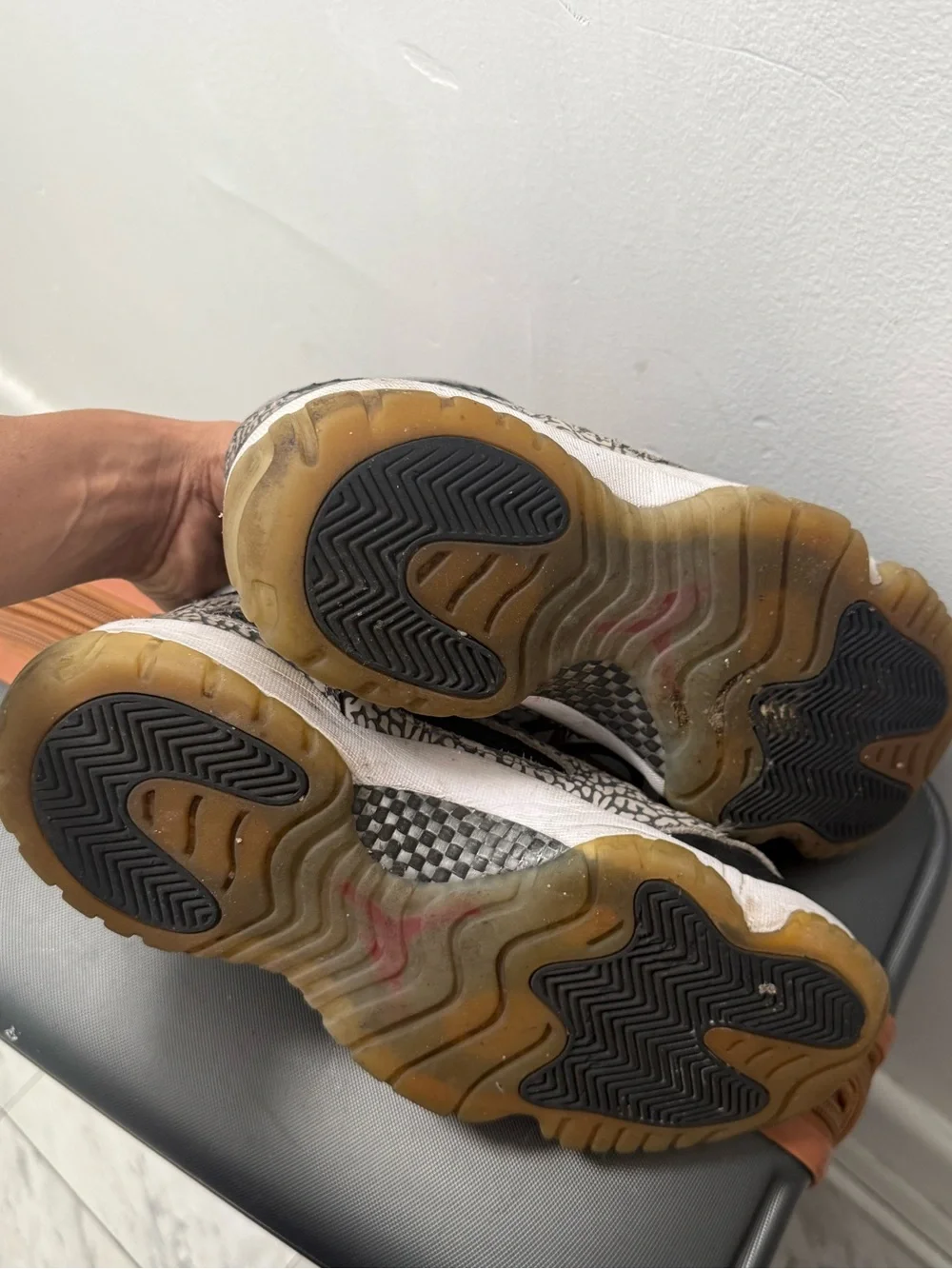 Jordan low top