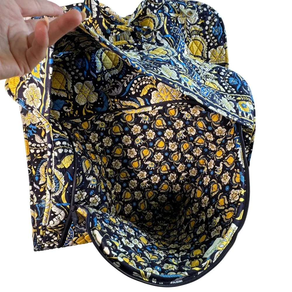 Vera Bradley retired vera