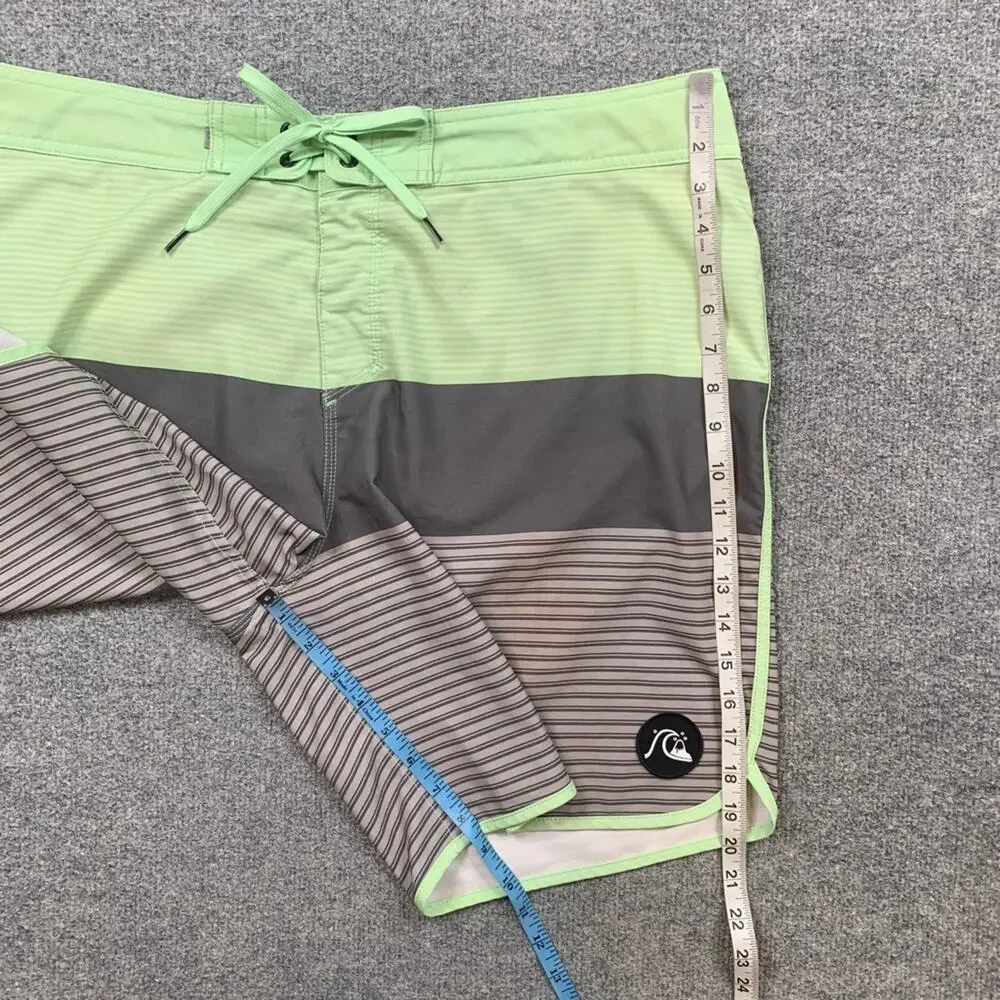 Quiksilver Board Shorts Men 38 Surfsilk Tijuana Highline Striped Beach Surf Swim