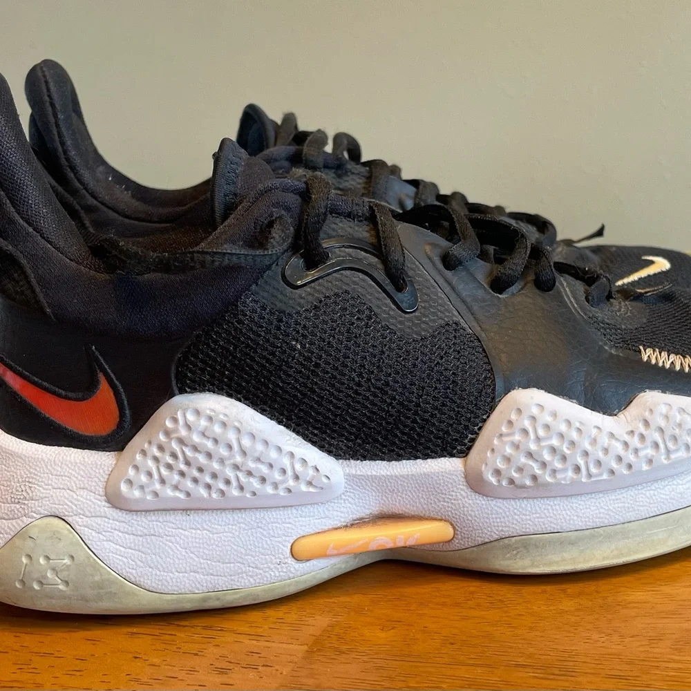Nike good used
