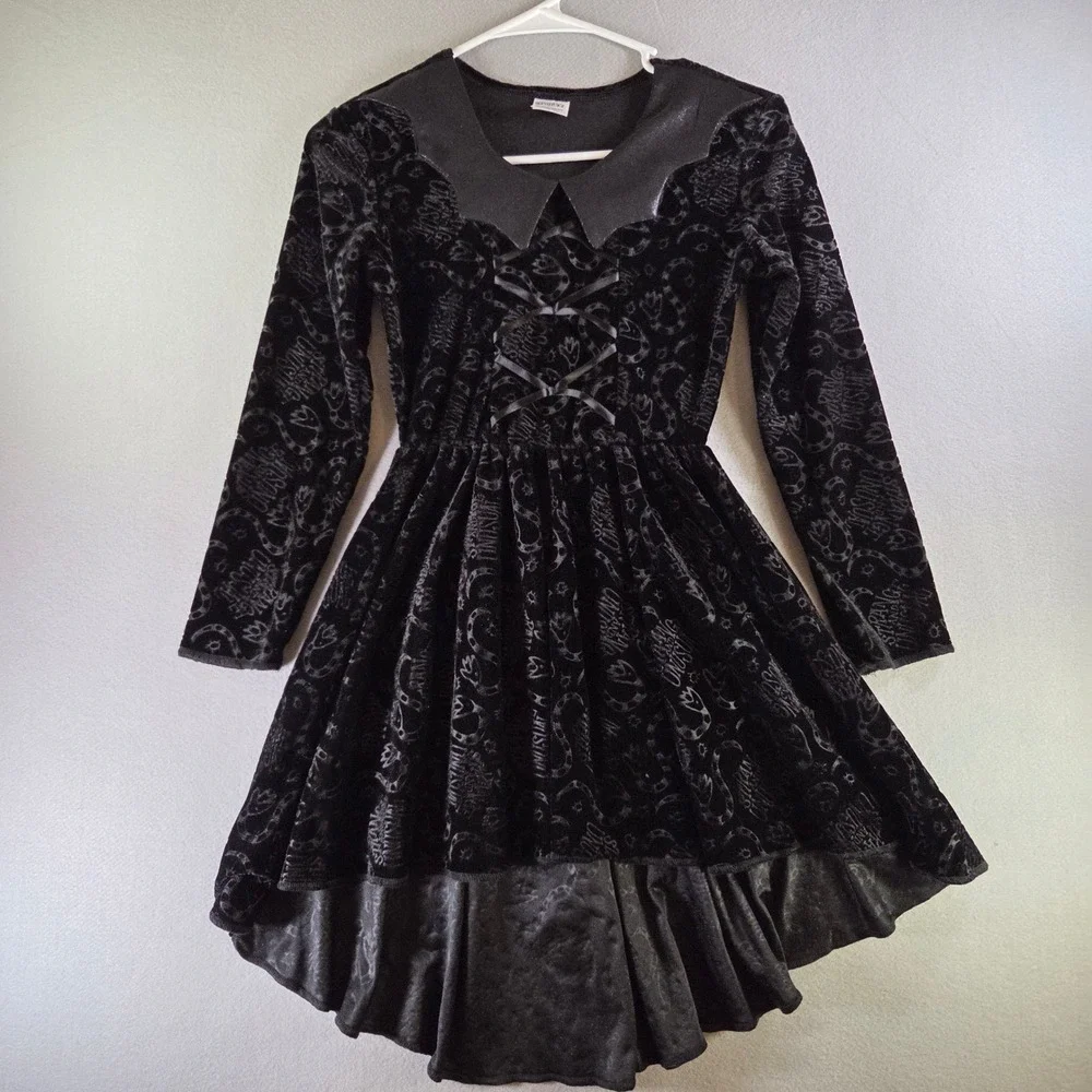Beetlejuice Lydia Deetz Spirit Halloween Black Velvet High Low Dress Kids Medium