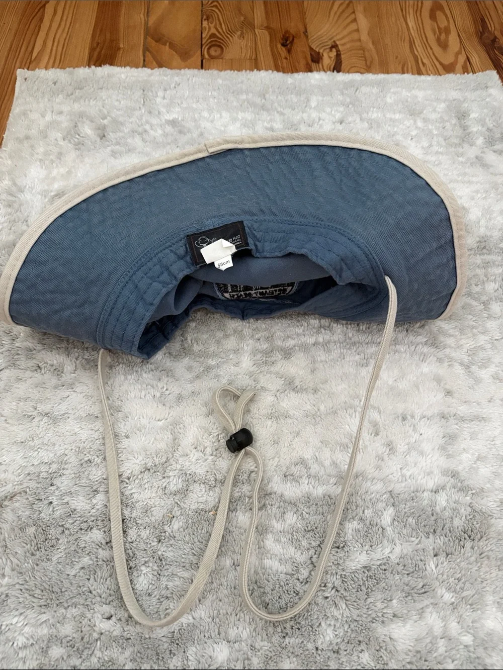 Columbia Blue and Cream Bethany Beach Bucket Hat