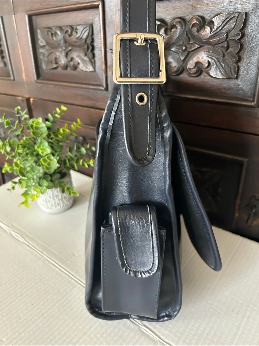 Beautiful Black Leather Messenger Crossbody Bag