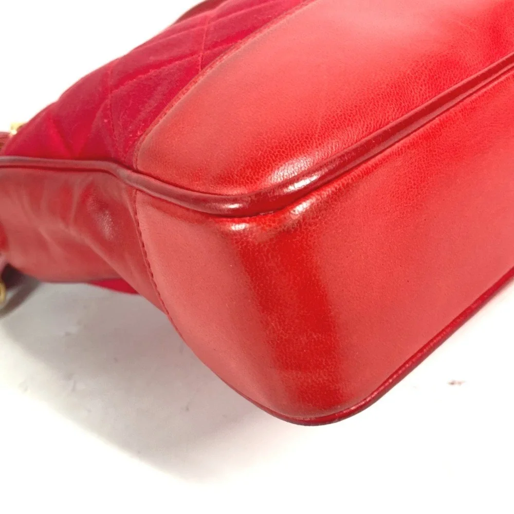 CHANEL vintage red