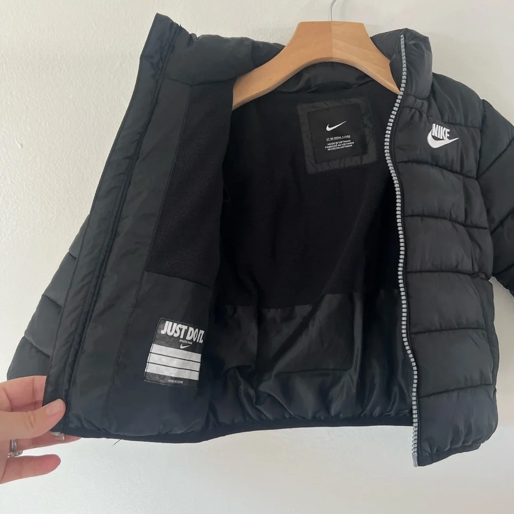 Nike essential toddler