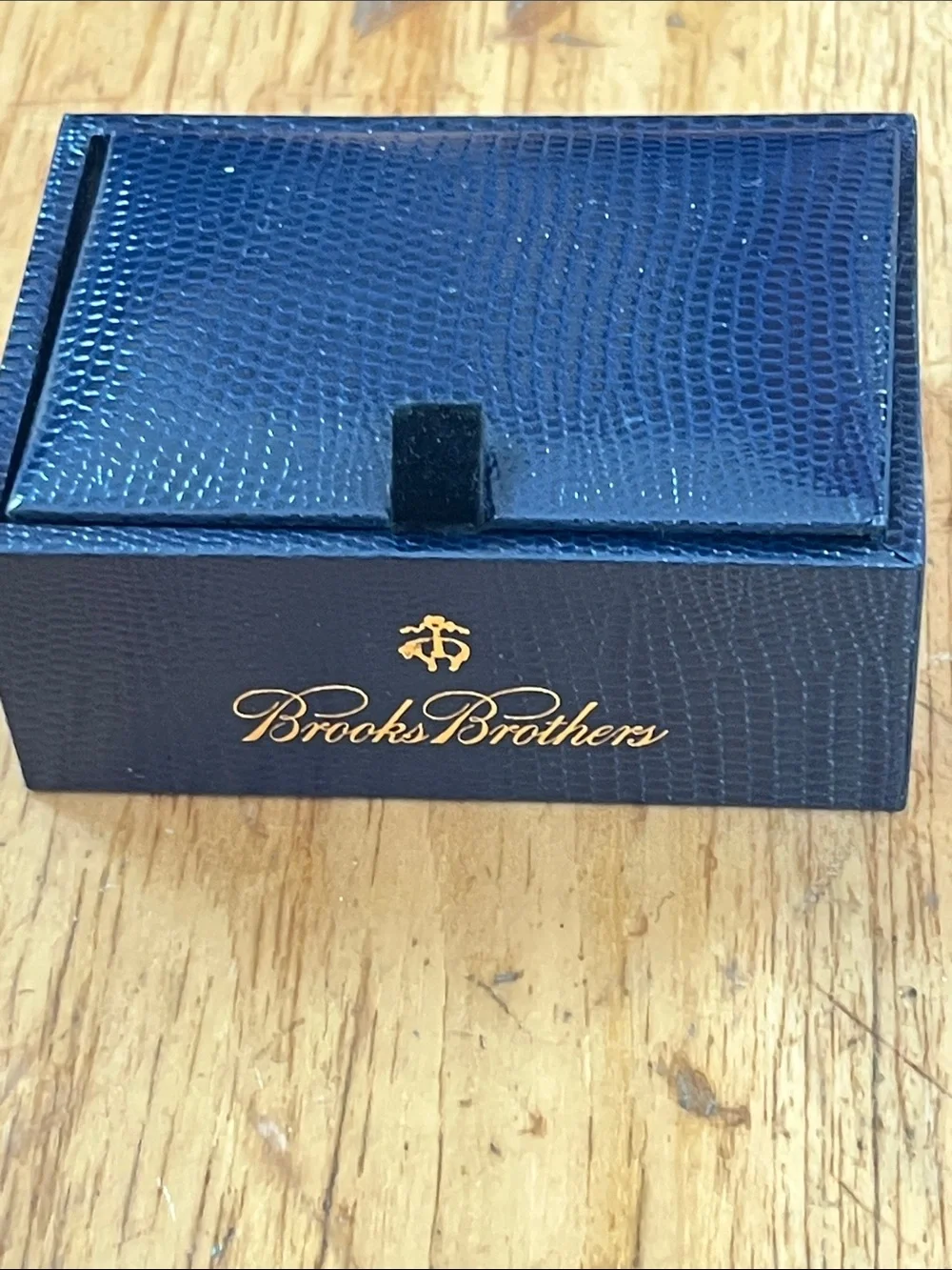 Brooks Brothers branding display